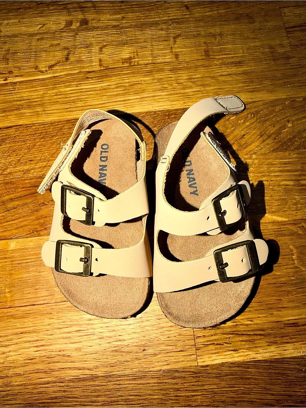 Old Navy Infant Sandals size 6-12 month